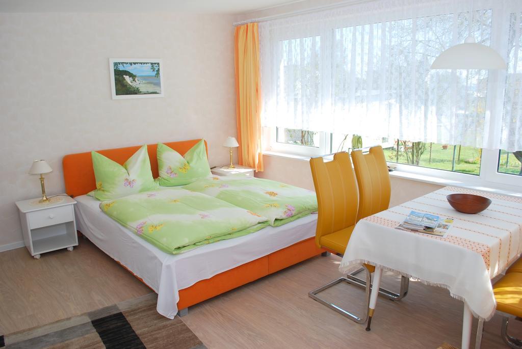 Ferienunterkuenfte Familie Panter Apartman Sassnitz Kültér fotó